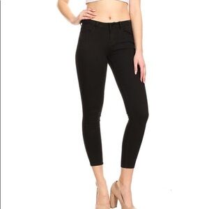 Call Me Crazy Skinny Jeans Size:  9-11-13-15